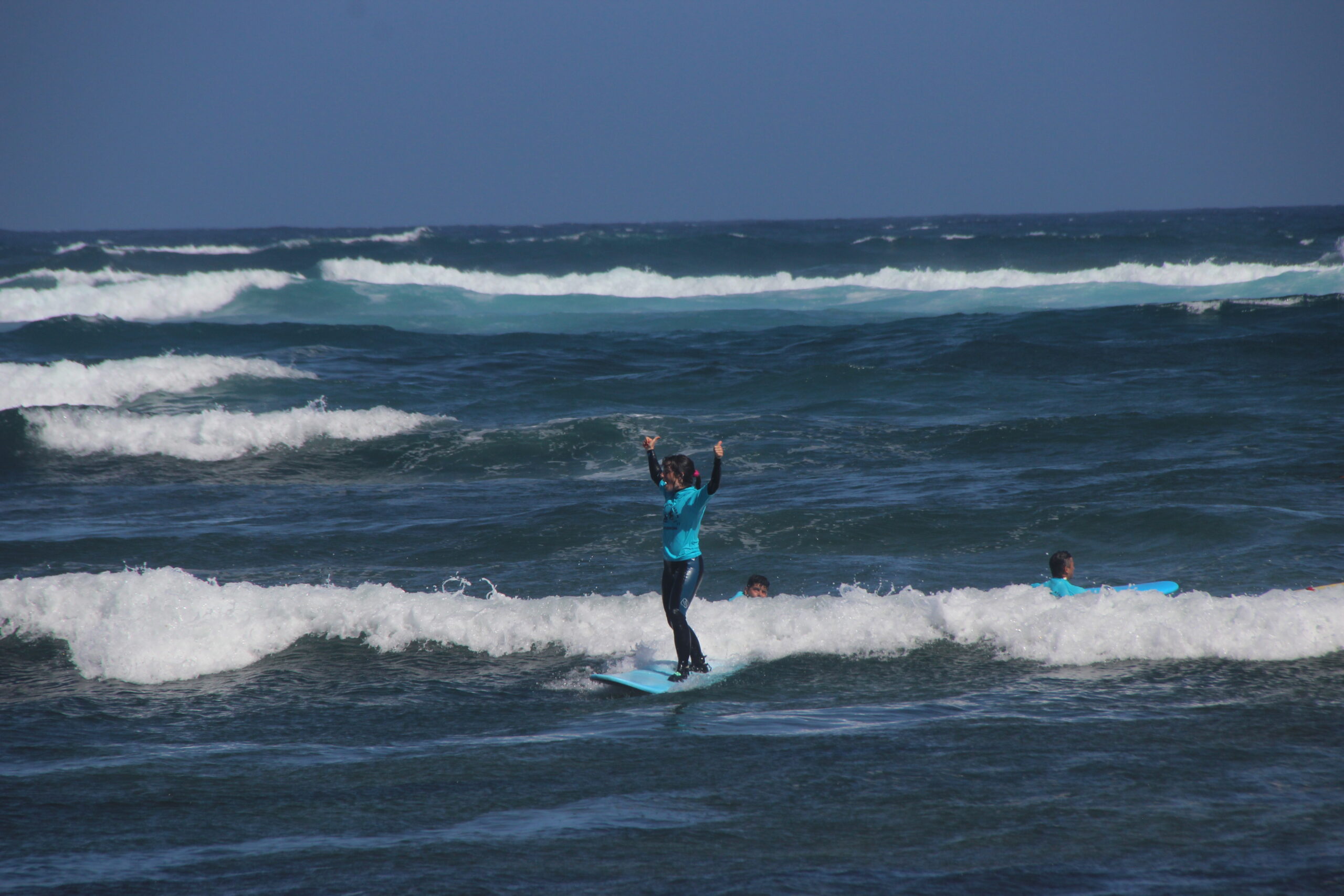 BEGGINER SURF LESSON