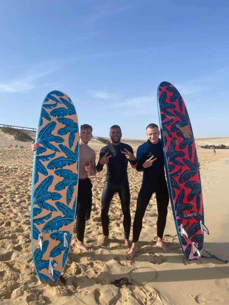 Surf and friends